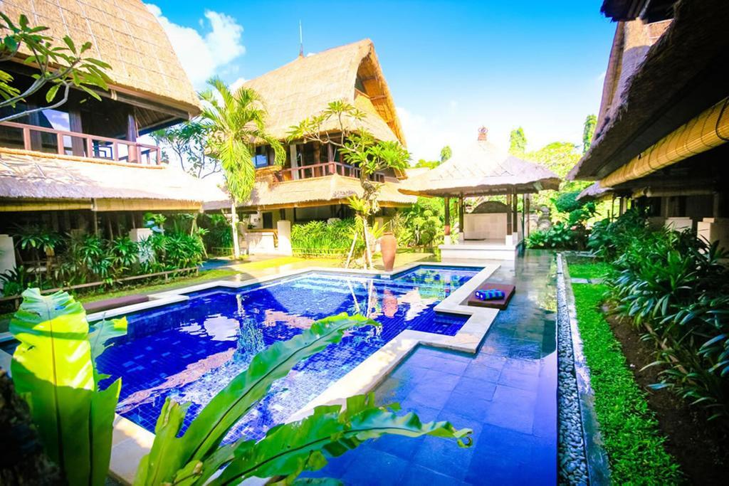 Radiant Jepun Villa Легиан Стая снимка