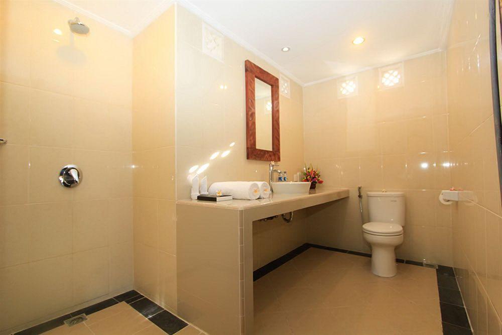 Radiant Jepun Villa Легиан Екстериор снимка